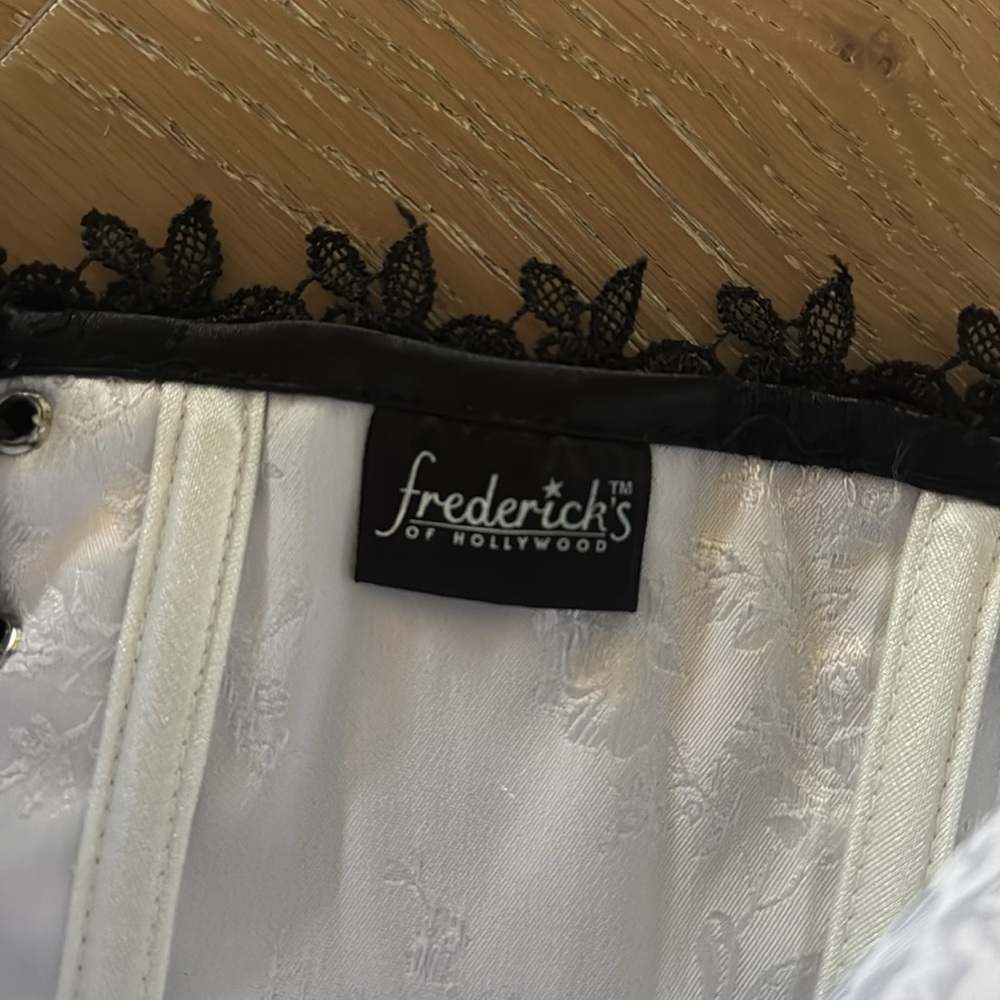 NWT Frederick’s of Hollywood Corset floral satin Lace Womens X C cup Fairy Core - Picture 6 of 10